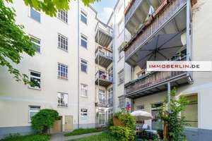 IMMOBERLIN.DE - Behagliche Altbauwohnung mit ruhigem Balkon in schöner Kiezlage – Die vollständige Adresse der Immobilie erhältst du vom Anbieter., 10247 Friedrichshain, Berlin – Vorschaubild 6