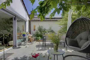 SCHÖNES REIHENENDHAUS MIT TRAUMHAFTEM GARTEN + TERRASSE UND GARAGE – Heilbronn (Kreis) – Vorschaubild 1