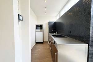 77,46 m² | 2-Zimmer-Maisonette | Interbau1957 von Paul Schneider-Esleben | Hansaviertel I bezugsfrei – Die vollständige Adresse der Immobilie erhältst du vom Anbieter., 10557 Hansaviertel, Berlin – Vorschaubild 4