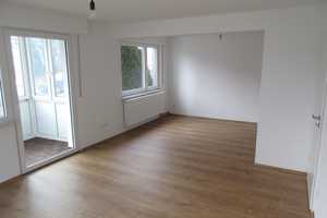 3 Familienhaus mit Wintergärten, PV und Garage in bevorzugter Wohnlage von Rottweil – Rottweil (Kreis) – Vorschaubild 6