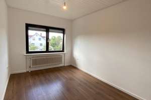 5-Zimmer Einfamilienhaus mit Garage in Pfaffenhofen an der Glonn – Die vollständige Adresse der Immobilie erhältst du vom Anbieter., 85235 Pfaffenhofen an der Glonn – Vorschaubild 13