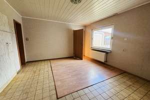 Ihr Zuhause mit Potenzial – freistehendes Haus für die ganze Familie in Dierdorf! – Die vollständige Adresse der Immobilie erhältst du vom Anbieter., 56269 Dierdorf – Vorschaubild 6