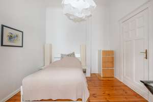 Charmante 2-Zimmer-Wohnung in begehrter Lage – 10713 Wilmersdorf, Berlin – Vorschaubild 3