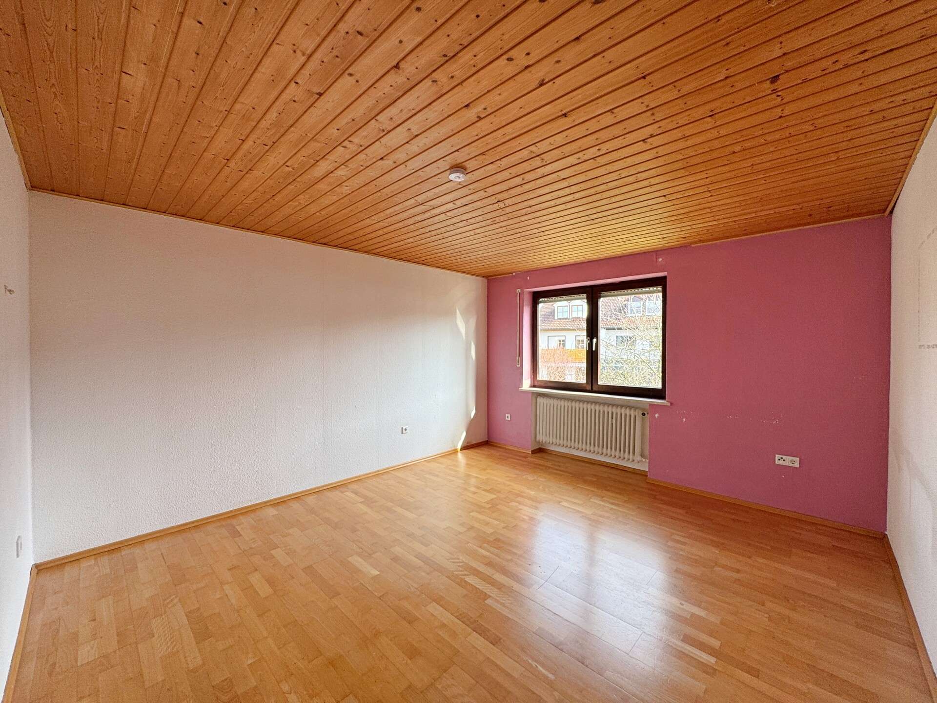 Immobilie in Emmerting - Riesiges Dreifamilienhaus - Perfekt für die ganze Familie, oder als Kapitalanlage - Bild 20