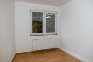 Renovierte 4-Zimmerwohnung in Duisburg-Mittelmeiderich demnächst zu vermieten – Burgstraße 20, 47137 Mittelmeiderich, Duisburg – Vorschaubild 13