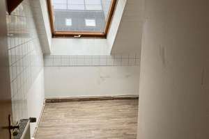 DG 4-Zimmer Maisonette mit Laminat und Südbalkon in zentraler Lage!!! – Lohrstraße 15, 9113 Schloßchemnitz, Chemnitz – Vorschaubild 6