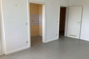 Stop! Renovierte 2-Zimmer-Wohnung mit Balkon! – Dr.-Eckener-Str. 32, 49080 Kalkhügel, Osnabrück – Vorschaubild 4