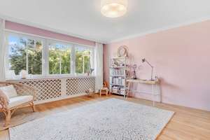 Traumhafte Ruheoase! Elegantes Stadthaus mit Pool, einzigartigem Garten und 700m² Grundstück – Die vollständige Adresse der Immobilie erhältst du vom Anbieter., 90439 Sankt Leonhard, Nürnberg – Vorschaubild 19