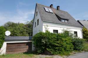 Haus im Dörnröschenschlaf zum Wachküssen! – Hochsauerlandkreis – Vorschaubild 1