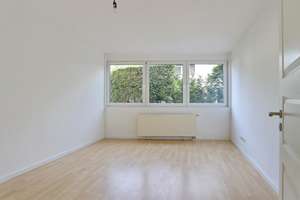 Schöne Terrassen-Wohnung mit TG-Stellplatz in Hamburg Wohldorf-Ohlstedt – Die vollständige Adresse der Immobilie erhältst du vom Anbieter., 22397 Wohldorf-Ohlstedt, Hamburg – Vorschaubild 25