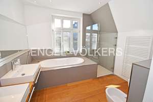 Exklusives Juwel: Modernisiertes Herrenhaus mit Garten und Charme in Wermelskirchen – Luxus triff... – Die vollständige Adresse der Immobilie erhältst du vom Anbieter., 42929 Wermelskirchen – Vorschaubild 10