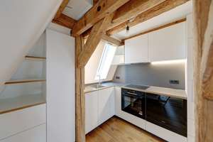 Großzügige 2-Zimmer-Dachgeschosswohnung im kernsanierten Gründerzeithaus – Ulm-Mitte – Rothstraße 31, 89073 Mitte, Ulm – Vorschaubild 6