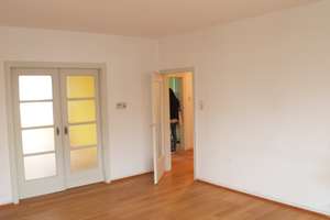 4-Zimmer-Wohnung mit großem Balkon in Hannover Waldheim – Die vollständige Adresse der Immobilie erhältst du vom Anbieter., 30519 Waldheim, Hannover – Vorschaubild 11