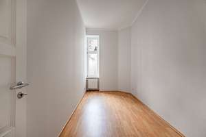 🏡 Wohnen an der Spree - Charmante 2 Zi-Altbau-Wohnung mit hohen Decken & EBK in ruhiger Spielstraße – Die vollständige Adresse der Immobilie erhältst du vom Anbieter., 10587 Charlottenburg, Berlin – Vorschaubild 2