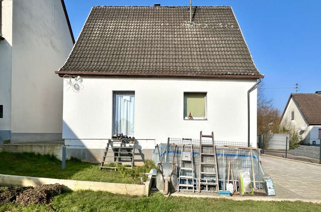 Immobilie in Borod - **Modernisiertes Einfamilienhaus in attraktiver und familienfreundlicher Lage von Borod** - Bild 4