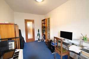 3-Zimmerwohnung in toller und ruhiger Lage von Zerzabelshof - Balkon und Einbauküche vorhanden – Nürnberg – Vorschaubild 14