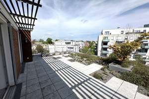 Großzügiges 221-m²-Penthouse in Düsseldorf-Lörick - 2 Dachterrassen, 2 TG-Stellplätze  und   – 40547 Lörick, Düsseldorf – Vorschaubild 9