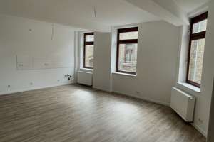 Schöne und helle 2 Zimmerwohnung in einem ruhigen Hinterhaus zentral in Wiesbaden – Die vollständige Adresse der Immobilie erhältst du vom Anbieter., 65183 Mitte, Wiesbaden – Vorschaubild 11