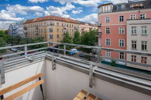 Zu Verkaufen! Top gepflegte 2-Zimmer-Altbau-Wohnung mit Balkon & Einbauküche im Samariterviertel! – Dolziger Straße 14, 10247 Friedrichshain, Berlin – Vorschaubild 8