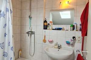 Lichtdurchflutete DG-Wohnung mit TG-Stellplatz & Top-Anbindung in Karlsruhe – Die vollständige Adresse der Immobilie erhältst du vom Anbieter., 76189 Oberreut, Karlsruhe – Vorschaubild 10