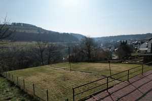!RESERVIERT! Ein- bis Zweifamilienhaus in Beverungen-Dalhausen mit Ausblick auf das Weserbergland – Hermannstraße 78, 37688 Höxter (Kreis) – Vorschaubild 4