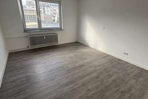 WG-geeignete, frisch sanierte 2-Zimmer-Küche-Bad-Wohnung in direkter Nähe zum Rhein. – Rheinallee 65, 55118 Neustadt, Mainz – Vorschaubild 2