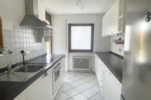 ***Provisionsfreie 3 Zi. Wohnung mit Balkon*** – Erikastraße x, 70327 Luginsland, Stuttgart – Vorschaubild 2