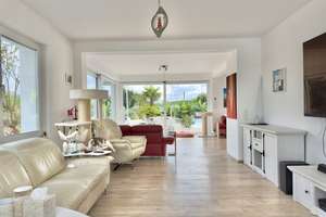 Technisch und energetisch Neuwertige Villa mit Pool, luxuriösem Wellnessbereich, Parkgrundstück. – Die vollständige Adresse der Immobilie erhältst du vom Anbieter., 33154 Salzkotten – Vorschaubild 16