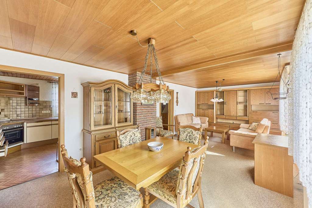 Immobilie in Otterstadt - Doppelhaushälfte mit Charakter, großem Garten & Platz für die Familie - Bild 3