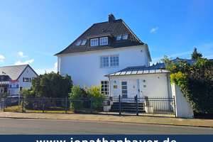 Luxuriöses Wohnen in Bürgerparknähe - Exklusive Stadtvilla mit Schwimmbad & Sauna – Die vollständige Adresse der Immobilie erhältst du vom Anbieter., 27574 Geestemünde, Bremerhaven – Vorschaubild 1