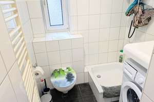 Voll ausgestattete 2-Zimmer Wohnung am Schlosspark Furnished 2-Room Apartment for Safe & Clean Stay – Am Schlosspark 104, 65203 Biebrich, Wiesbaden – Vorschaubild 10