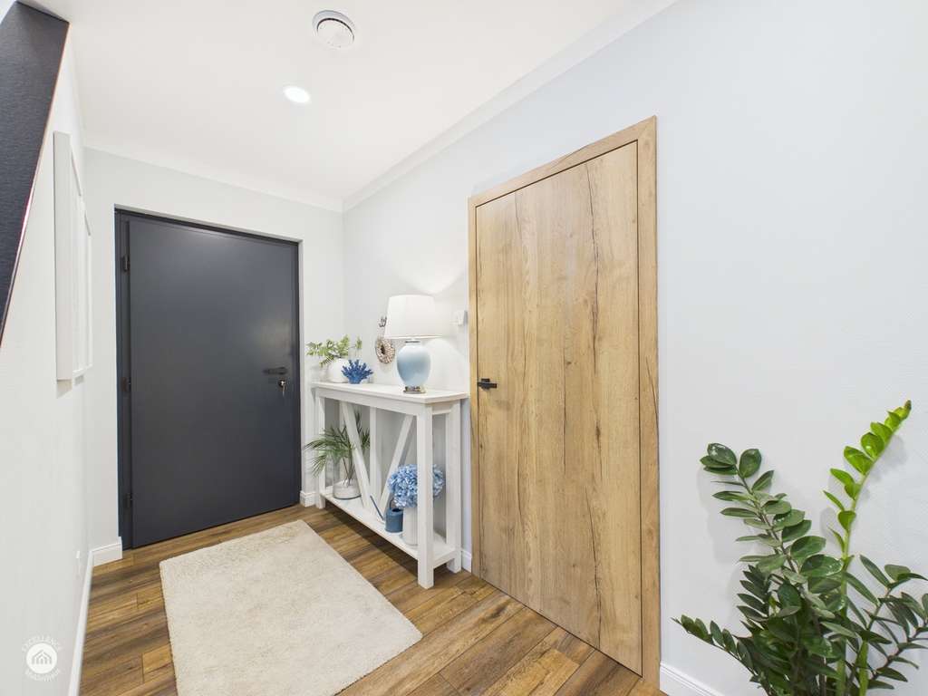 Immobilie in Burtenbach - MODERNES WOHNGLÜCK – Energieeffizientes Traumhaus mit Pool - Bild 4