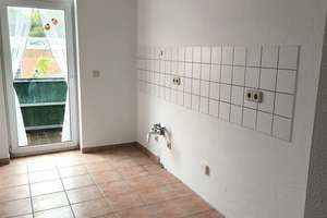 Schöne 2 R-Whg, Bad mit Fenster und Balkon! – Klemmstr. 2, 4277 Connewitz, Leipzig – Vorschaubild 3