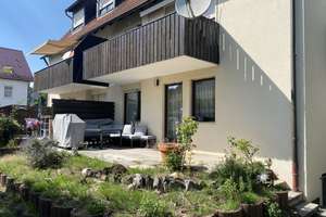 3 plus 1 .... 
Terrassenwohnung mit großem Hobbyraum ...