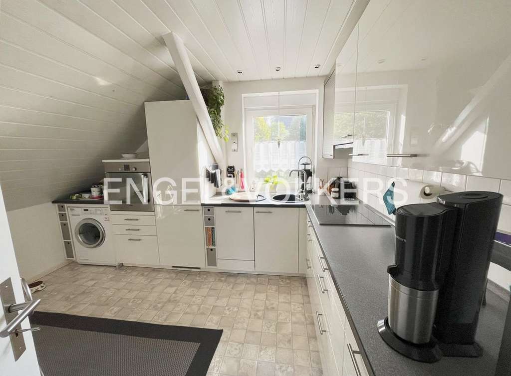 Immobilie in Kreuztal - Wohnhaus mit großem Grundstück - Bild 1