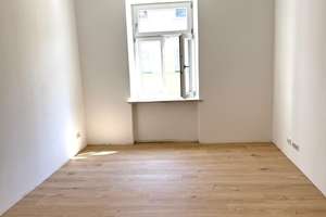 Sanierte und helle 2-Zimmer-Wohnung mit Balkon Richtung Innenhof – Parkstr. 6, 80339 Schwanthalerhöhe (Ortsteil), München – Vorschaubild 4