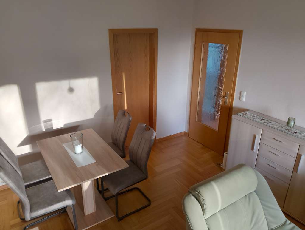 Immobilie in Grimmen - 3-Zimmer Wohnung mit Balkon und Stellplatz in Grimmen - Bild 4