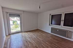 4 Zimmerwohnung in Karlsruhe Nordstadt, nähe Hochschule und PH, WG geeignet – Erzbergerstraße 84, 76133 Nordstadt, Karlsruhe – Vorschaubild 3