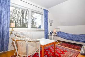 Großzügiges, stilvolles Haus auf sehr schönem Grundstück mit Wintergarten! – Die vollständige Adresse der Immobilie erhältst du vom Anbieter., 24589 Nortorf – Vorschaubild 12