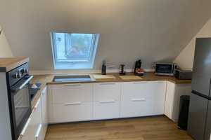 Nahe Uni Wuppertal. Möbliertes WG-Zimmer in Loftwohnung mit EBK, Designer-Duschbad & Gäste WC. – Blumenstr. xx, 42119 Wuppertal – Vorschaubild 2