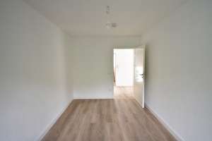 Idealer Grundriss! Renovierte 3-Zimmer-Whg mit Balkon & Garage – Rathelbeckstraße 291b, 40627 Unterbach, Düsseldorf – Vorschaubild 9