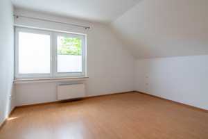 Schöner Altbau mit zwei Wohneinheiten in zentrumsnaher Lage – Verden (Kreis) – Vorschaubild 4
