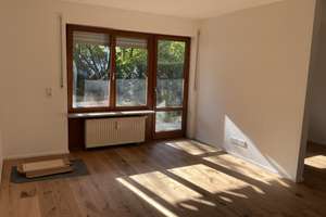 Einziehen & wohlfühlen-moderne, sanierte Wohnung mit Garten und Einbauküche in Deuringen – Breitenbergweg 11, 86391 Stadtbergen – Vorschaubild 4