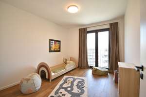 Erstbezug: Einladende Dachgeschosswohnung mit Einbauküche und Westbalkon! – Am Hain 53, 40468 Stockum, Düsseldorf – Vorschaubild 2