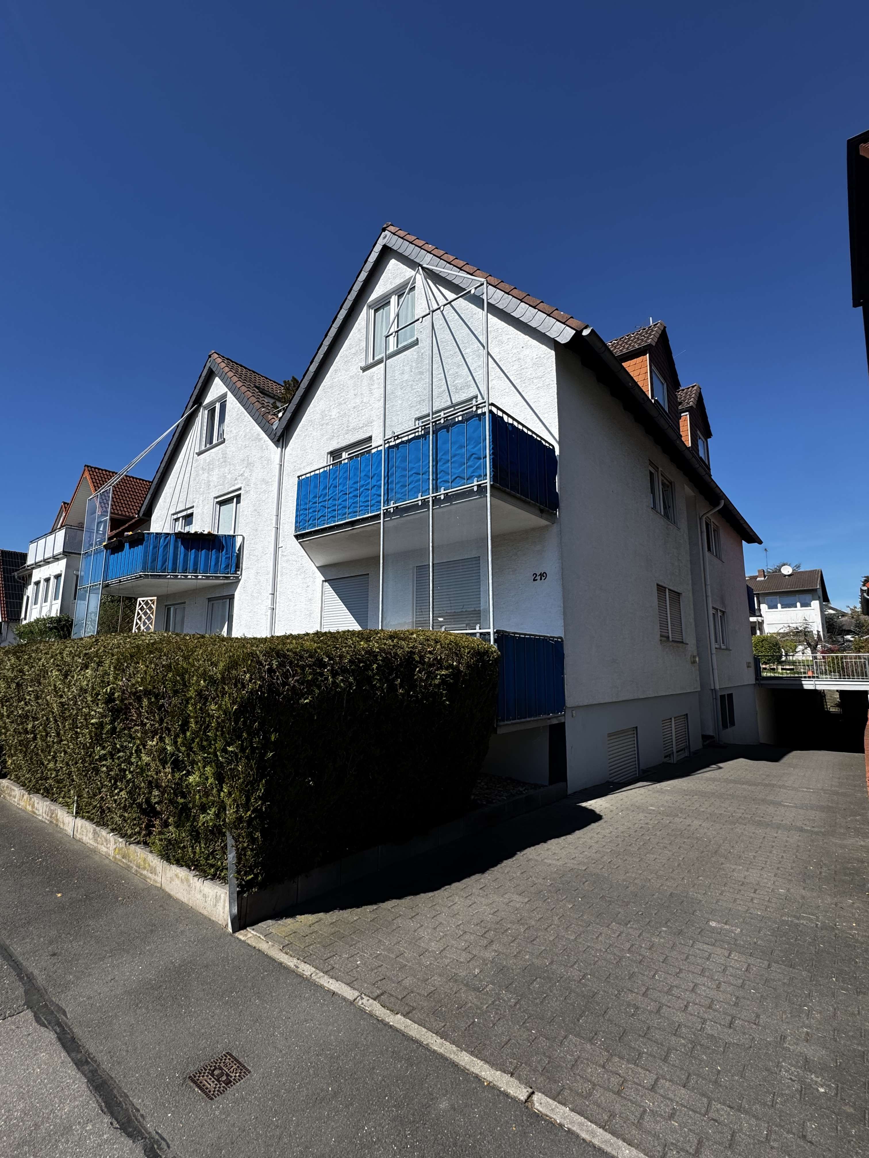 Charmante zwei Zimmer Wohnung in Bad Nauheim / Nieder Mörlen, Wetteraukreis – Bild 1