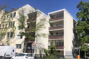 Sonnige Balkon-Wohnung in ruhiger und zentraler Wohngegend