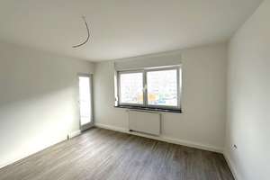 Perfekt für Sie: moderniesierte 3-Zimmer mit zwei Balkonen – Heilbronner Str. 38, 76131 Rintheim, Karlsruhe – Vorschaubild 2