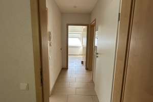 Helle und großzügige 2-Zimmer-Wohnung in ruhiger Lage von Siegen-Weidenau – Die vollständige Adresse der Immobilie erhältst du vom Anbieter., 57076 Weidenau, Siegen – Vorschaubild 2