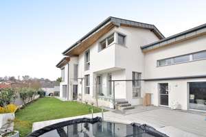 Mühlhausen: Attraktives Einfamilienhaus - ELW - Höhenlage mit Ausblick - TOP-Ausstattung – Die vollständige Adresse der Immobilie erhältst du vom Anbieter., 69242 Mühlhausen – Vorschaubild 1