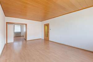 Attraktive Kapitalanlage oder zukünftiges Eigenheim: 4-Zimmer-Wohnung Bredeney/Rüttenscheid – Die vollständige Adresse der Immobilie erhältst du vom Anbieter., 45133 Rüttenscheid, Essen – Vorschaubild 4